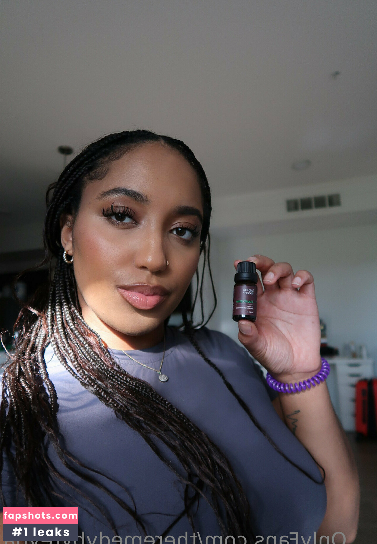 theremedybyreyna gallery photo #14