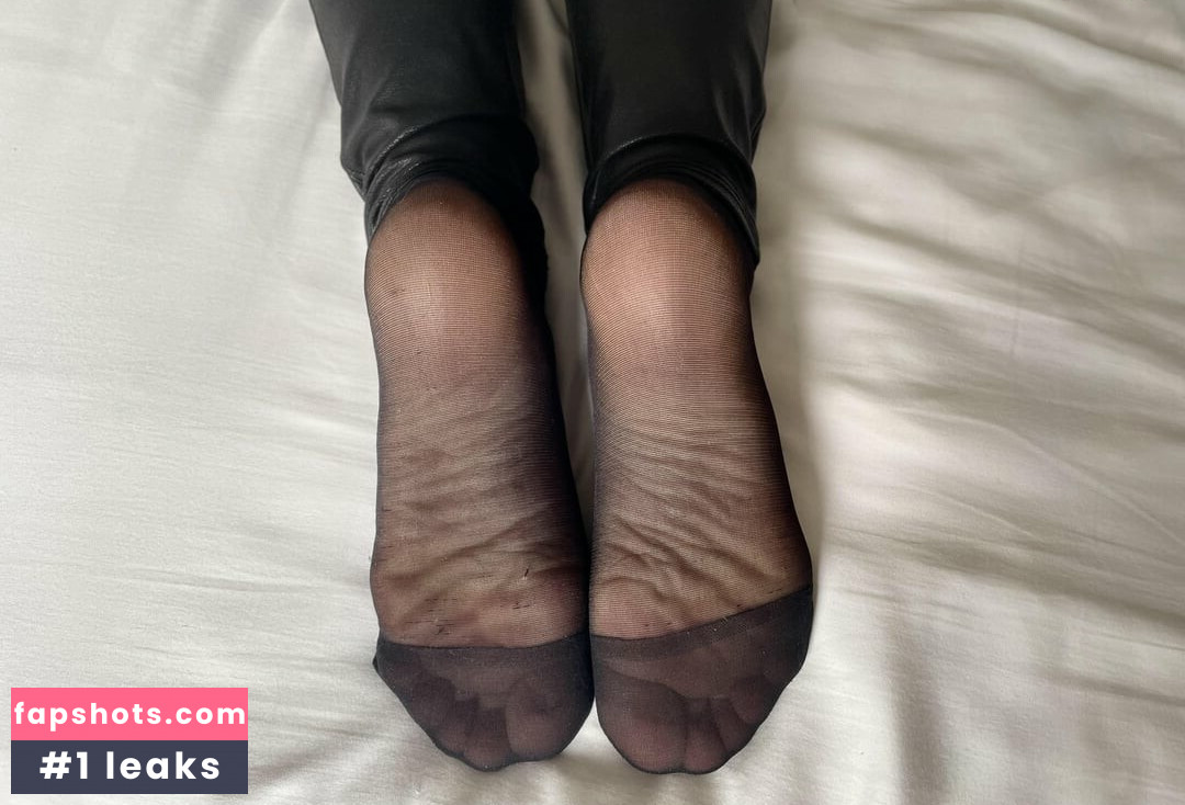 Theresa Edward gallery photo #18