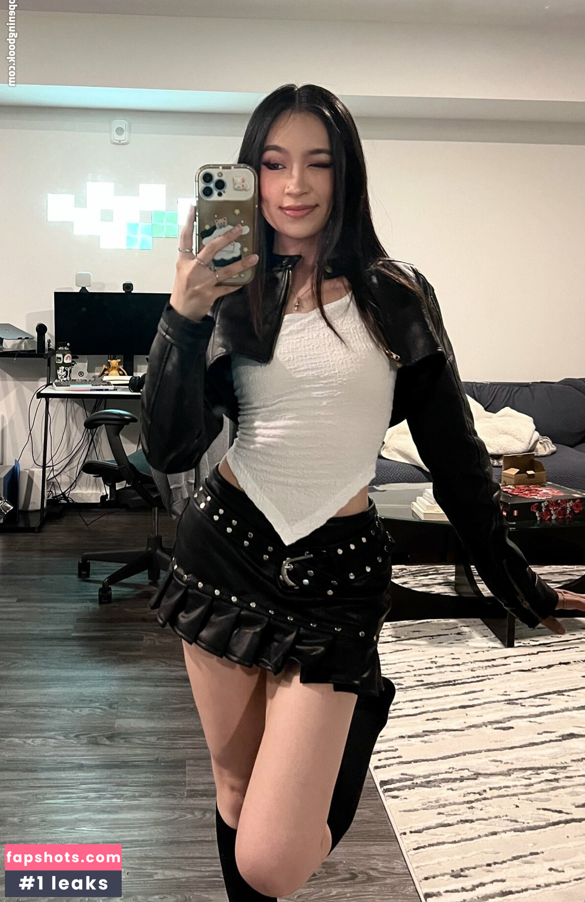 Theresa Nguyen Nude Leaks OnlyFans Photos #3 - LeakJerk