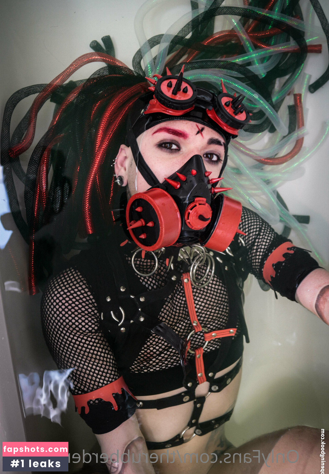 therubberdemonfree gallery photo #3