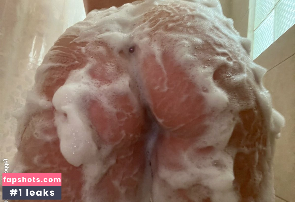 TheSaltyCowGirl gallery photo #18