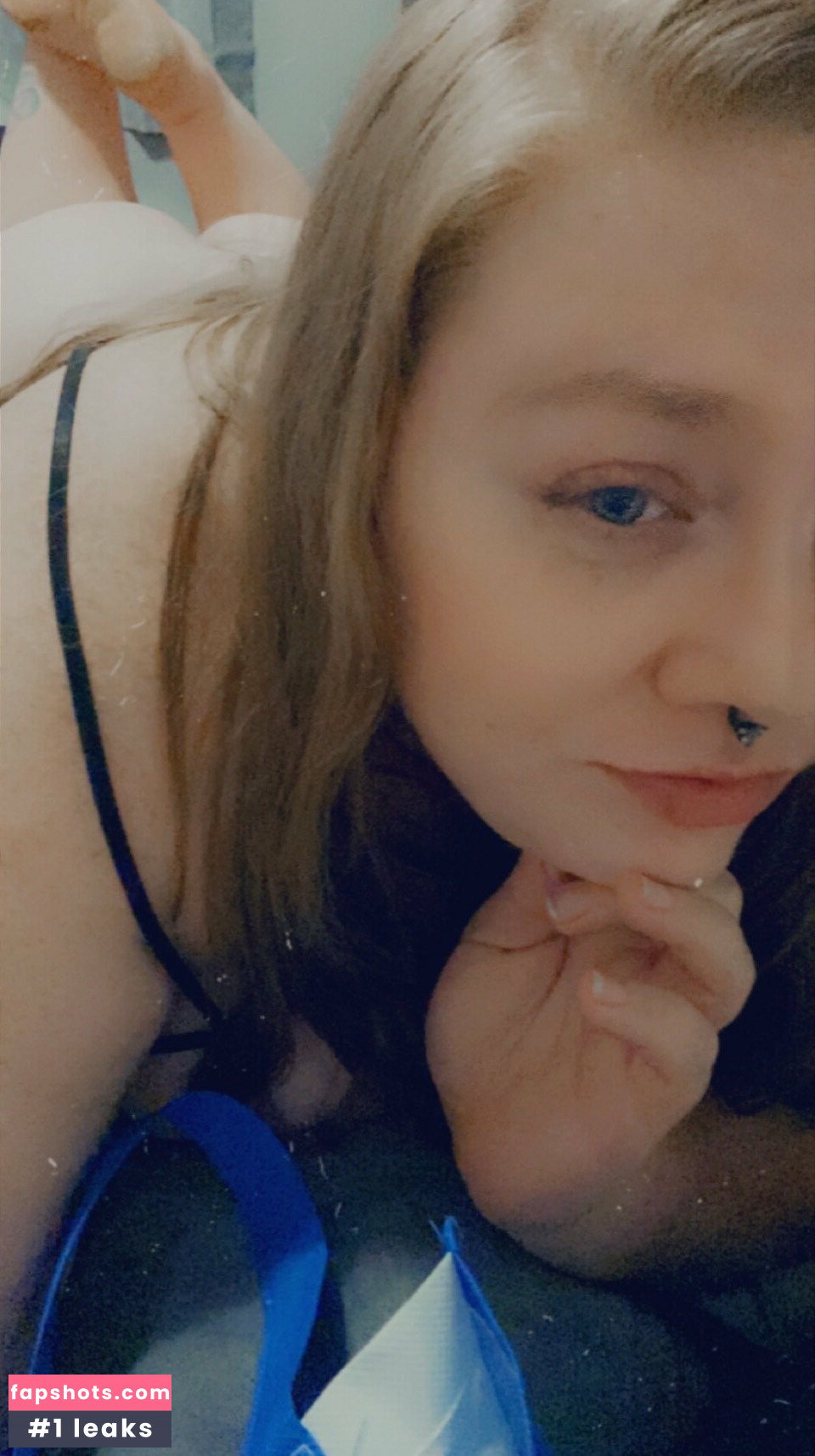 thescarlettfawx gallery photo #2