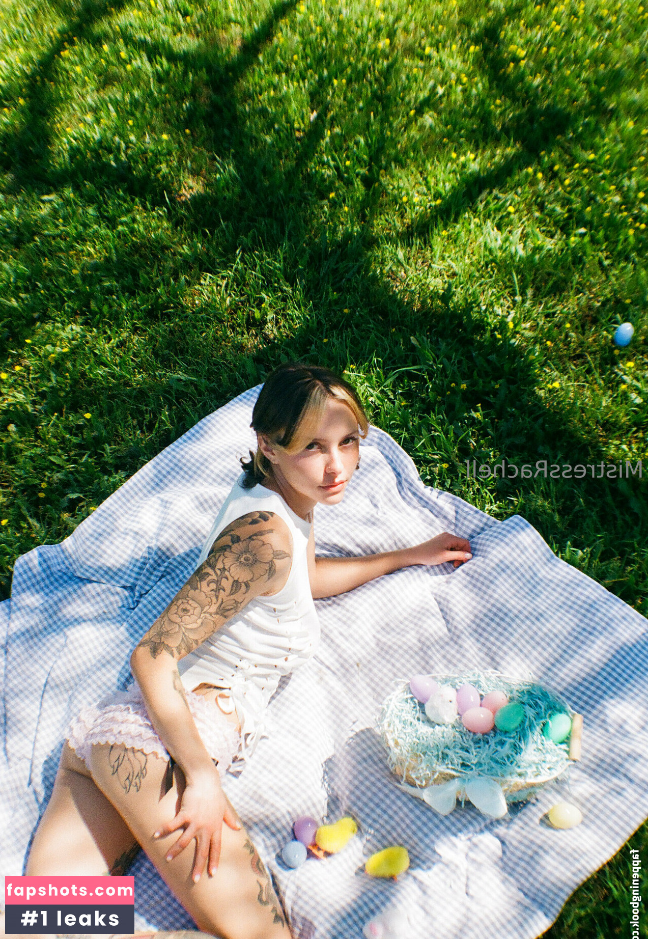 thesexyveganfree gallery photo #18