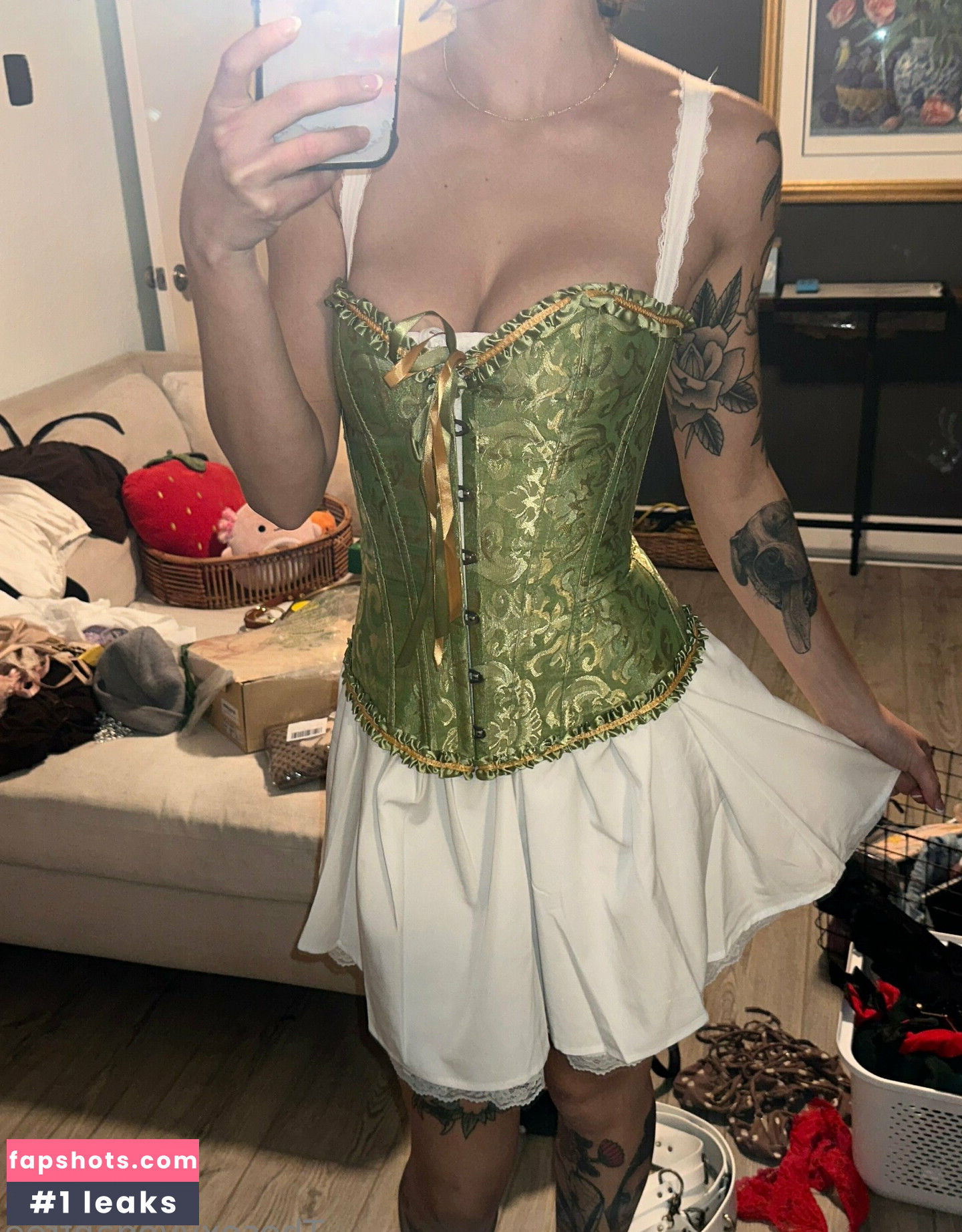 thesexyveganfree gallery photo #47