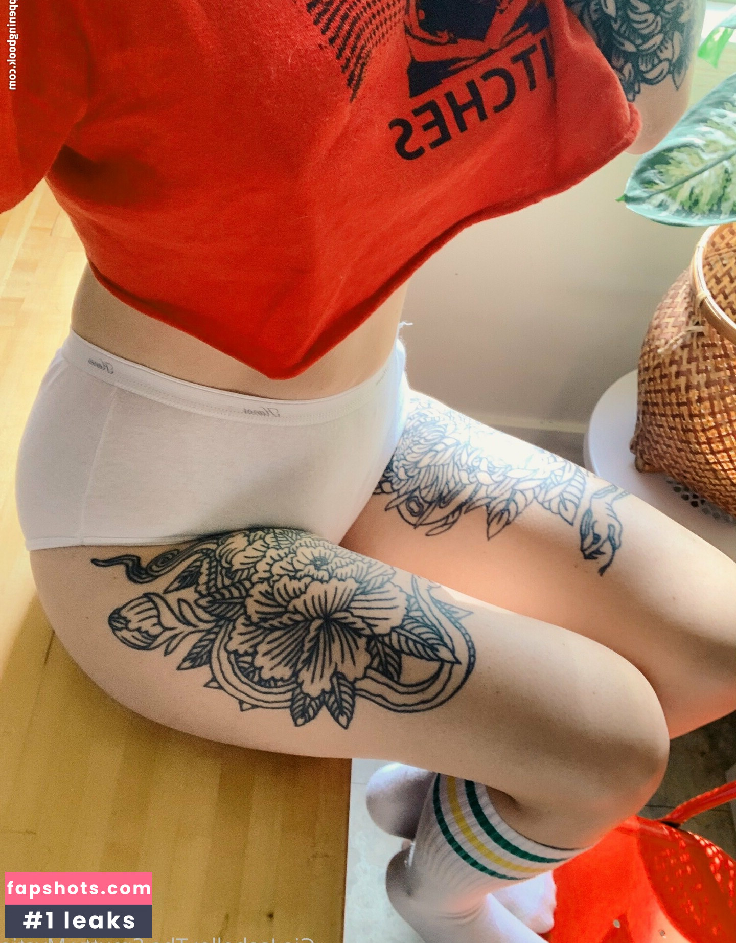 thesmuttymystic gallery photo #8