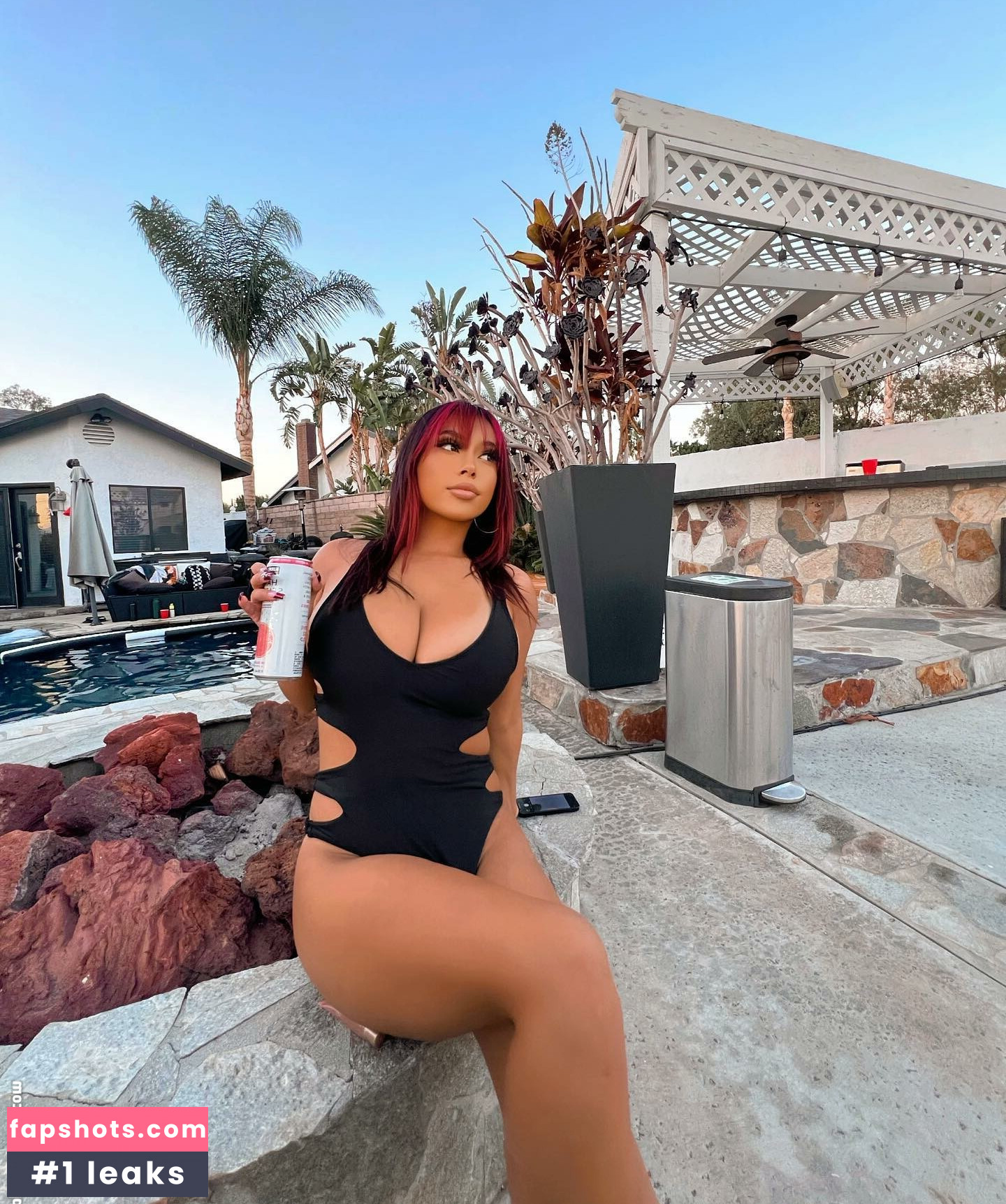 Thestarvasquez gallery photo #29