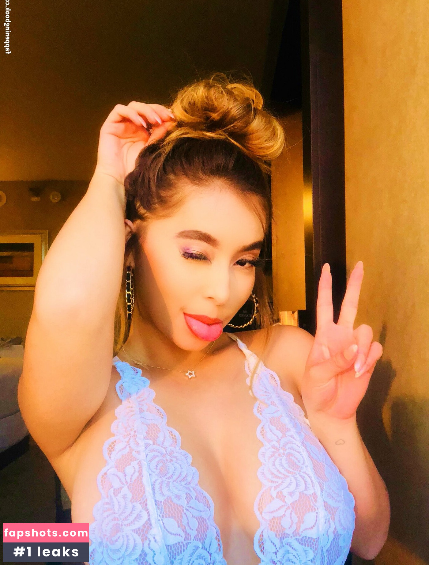 Thestarvasquez gallery photo #38