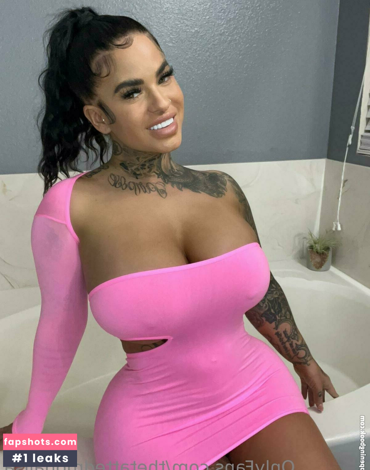 thetattedmonalisa Nude Leaks OnlyFans Photos #13 - LeakJerk