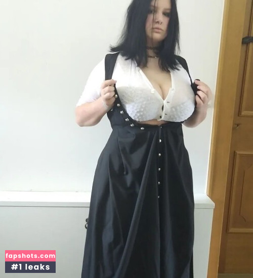 Thethreeheadedsnake Nude Leaks OnlyFans - Fapshots