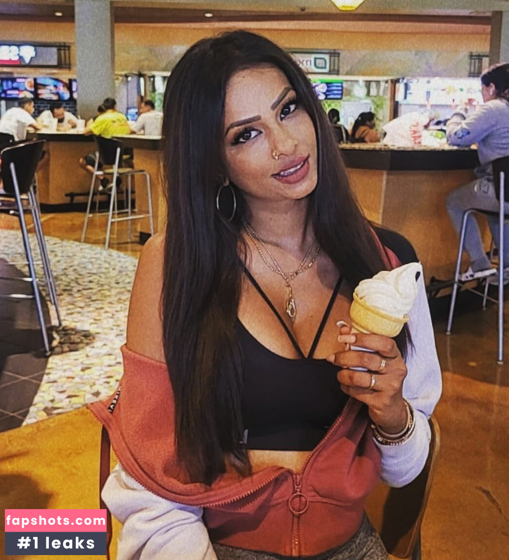 Thetrinibarbie gallery photo #5