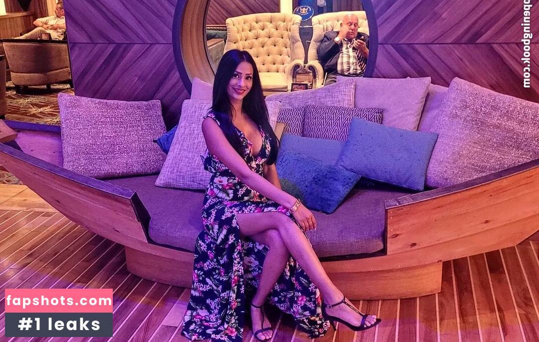 Thetrinibarbie gallery photo #9