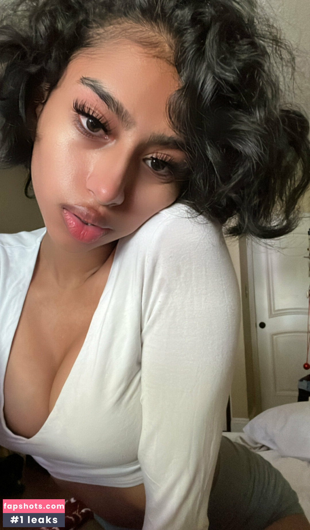 theultimatedeciever gallery photo #25