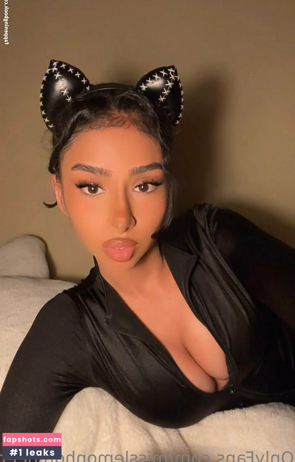 theultimatedeciever gallery photo #4