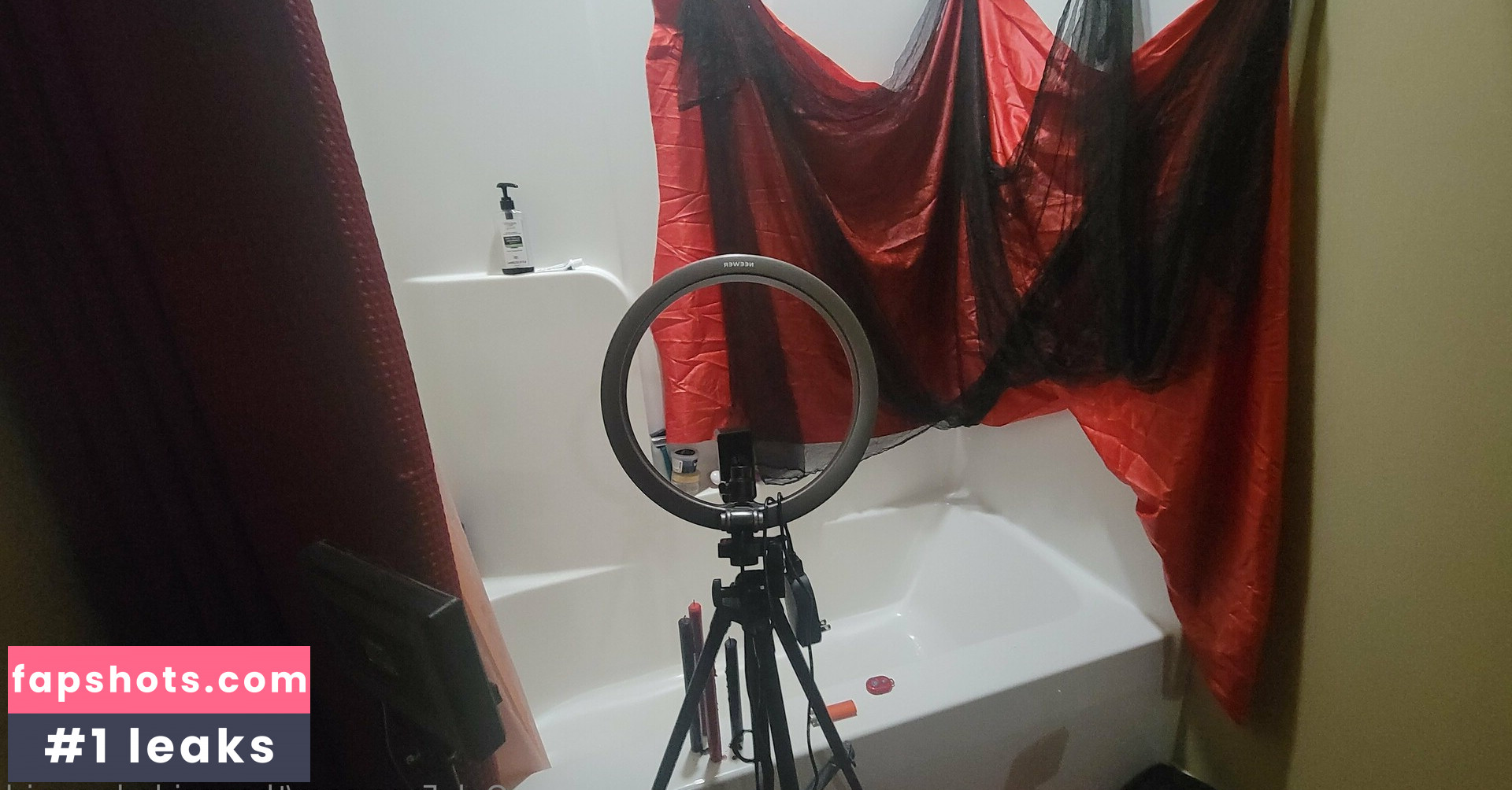 theupsidedowngirl gallery photo #11