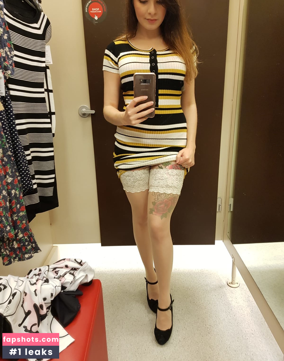 TheVintagePrincess gallery photo #24