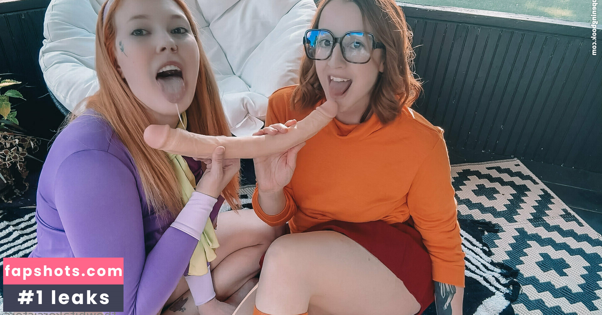 thewhitakersisters gallery photo #3