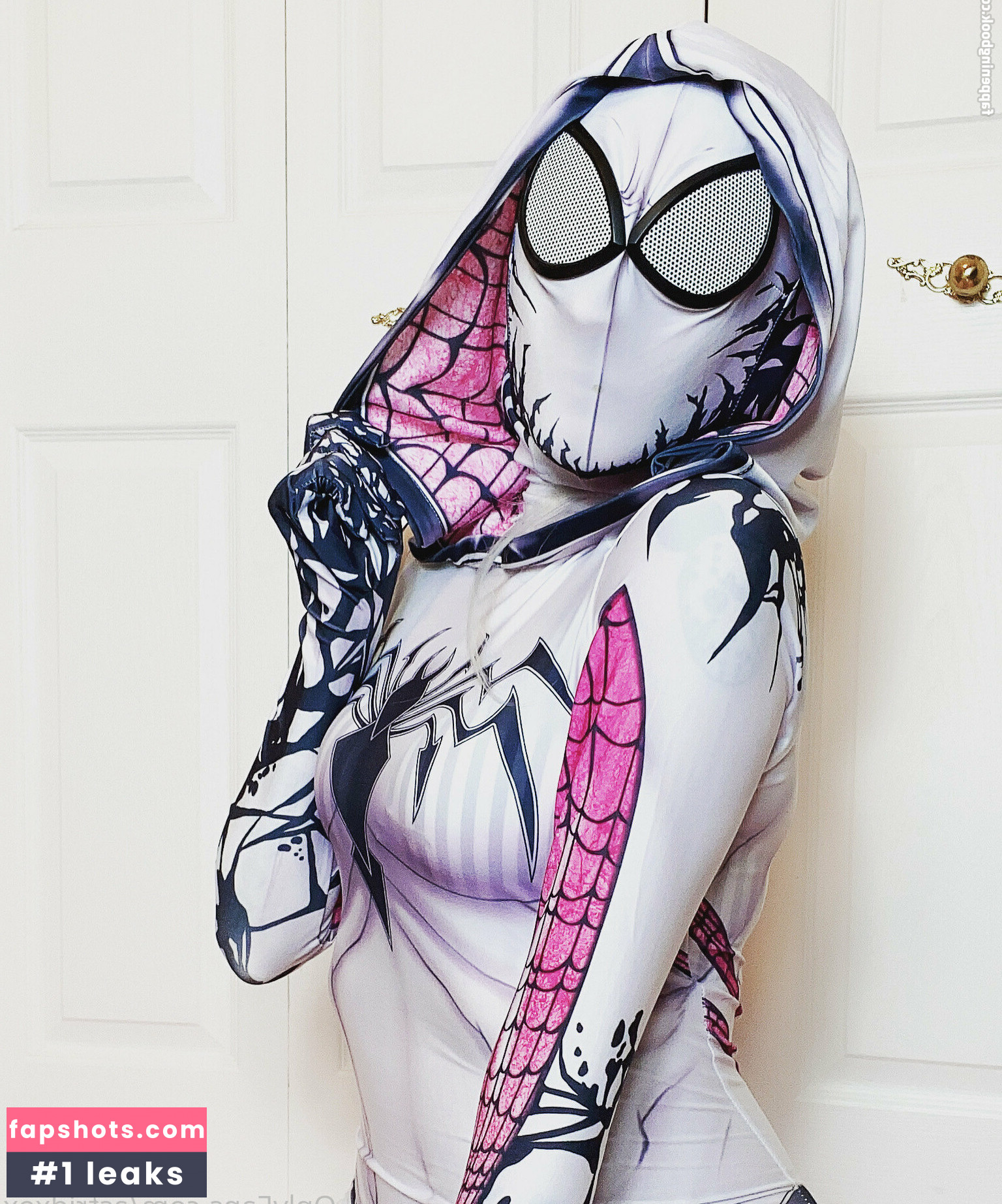 thewhitakersisters gallery photo #9