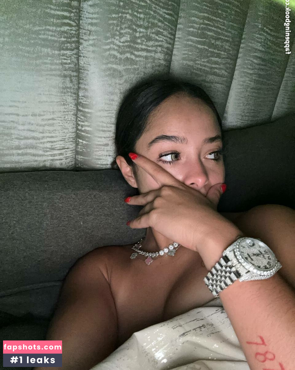 TheWindowCouple gallery photo #20