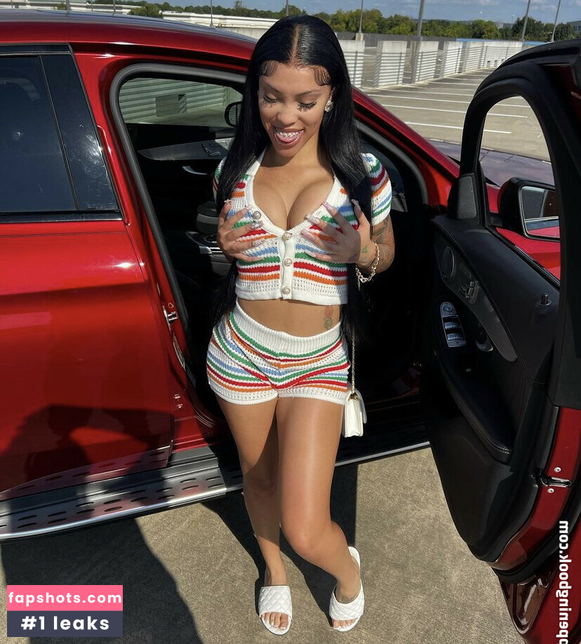 Theyluvnilla gallery photo #2