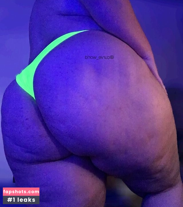 Thicckhloe gallery photo #20