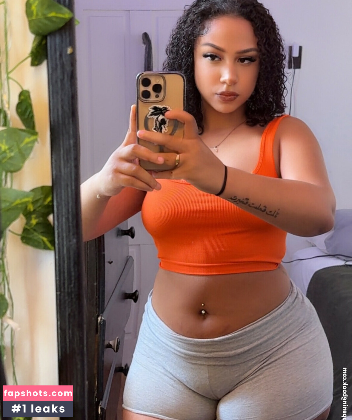 Thick Baddie Forevaa.laii gallery photo #5