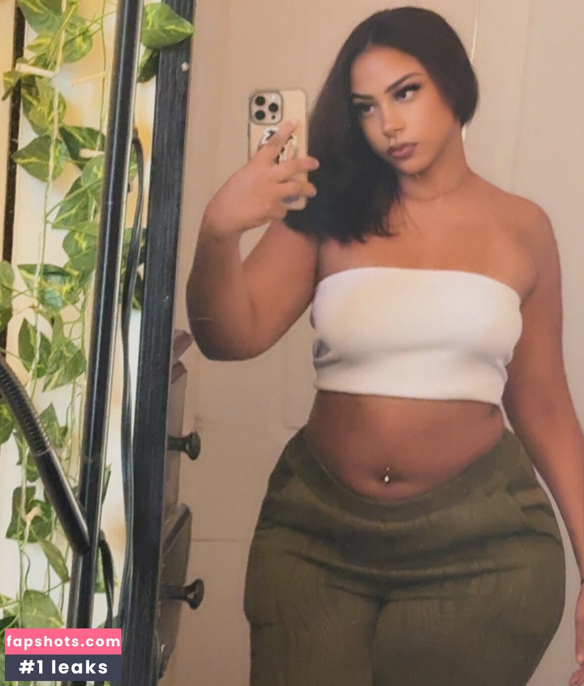 Thick Baddie Forevaa.laii gallery photo #6