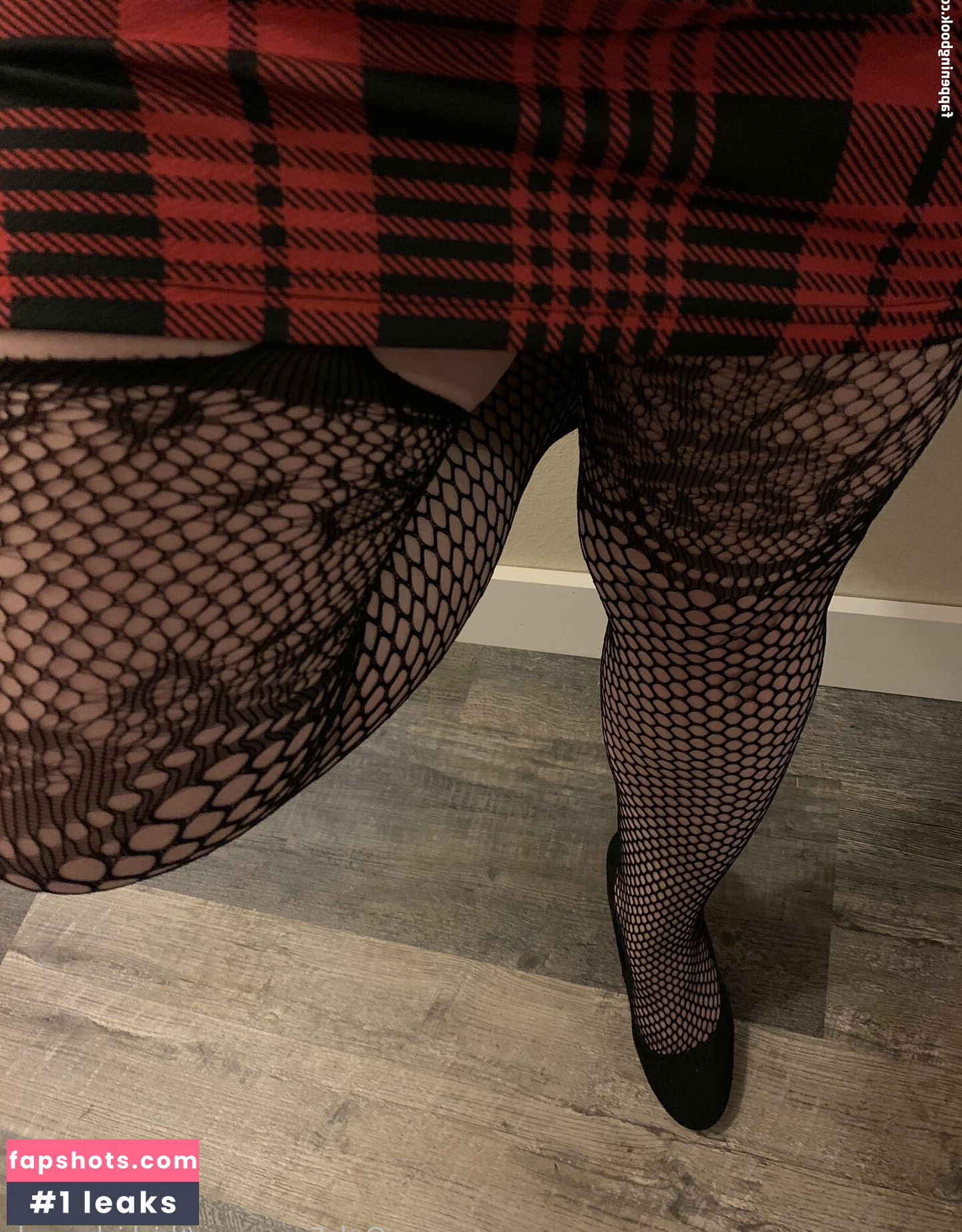 thickishpanda gallery photo #2