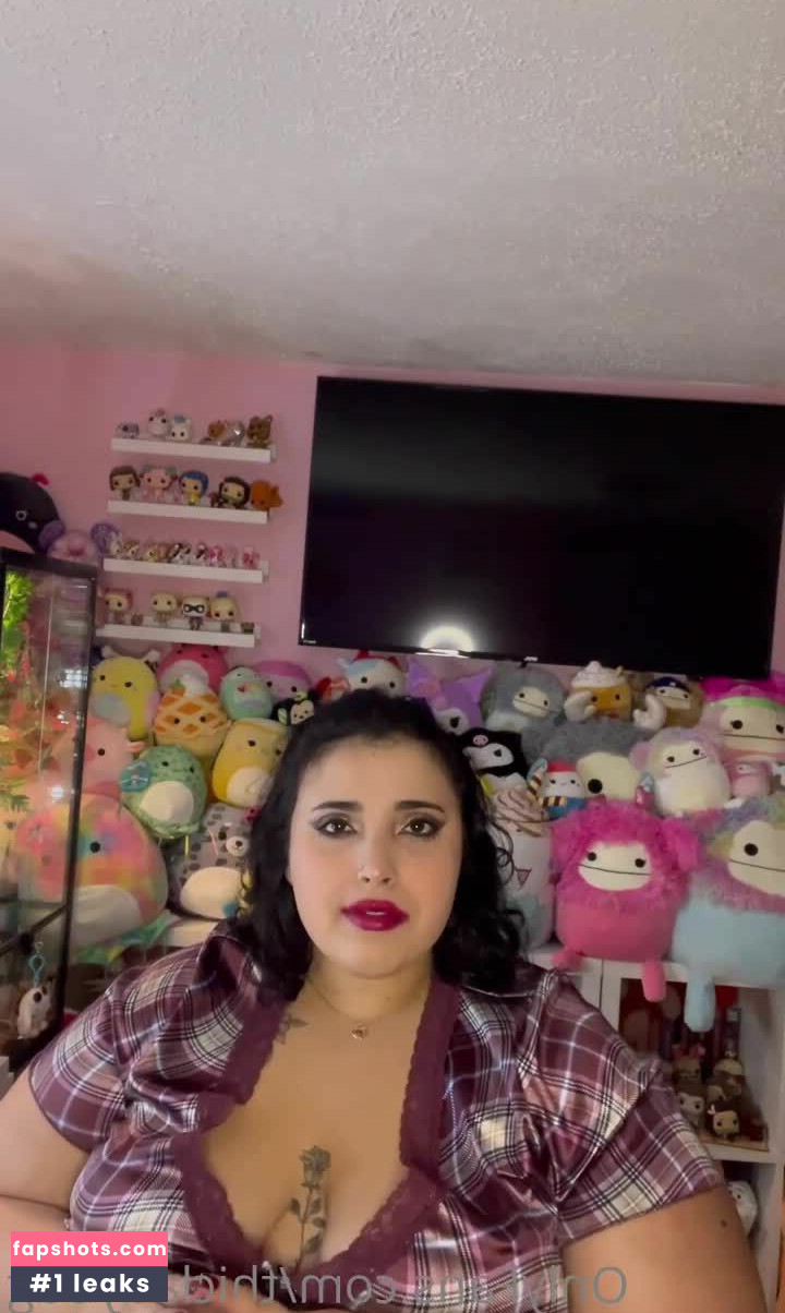 thicladybug gallery photo #3