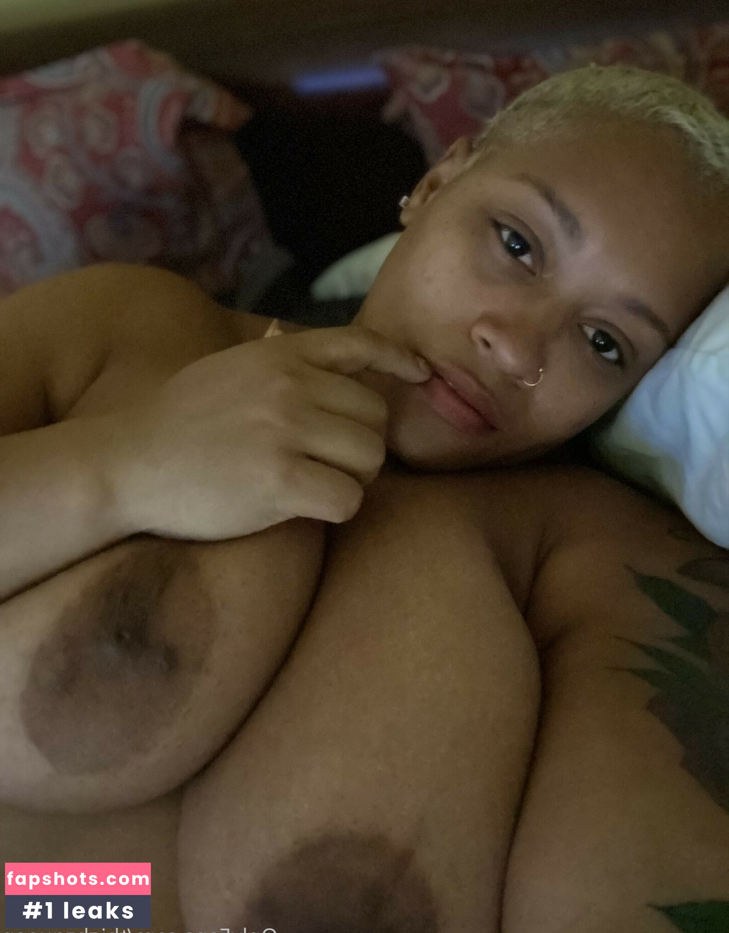 Thighzqueen Nahé úniky fotek pouze od fanoušků #3 - Fapshots