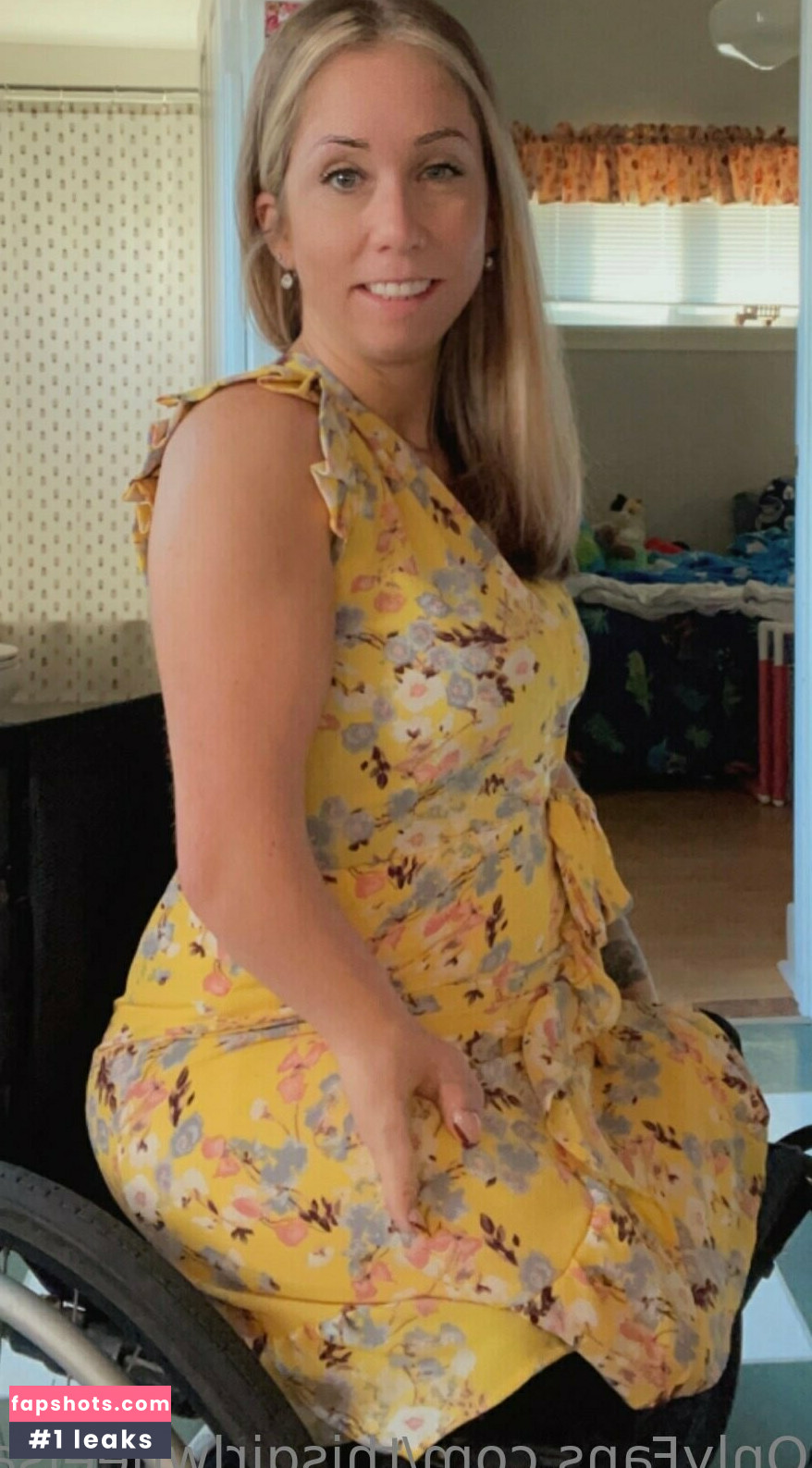 thisgirlwheelsamputee Nahé úniky fotek pouze od fanoušků #23 - Fapshots