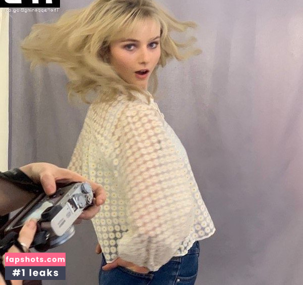 Thomasin McKenzie gallery photo #70