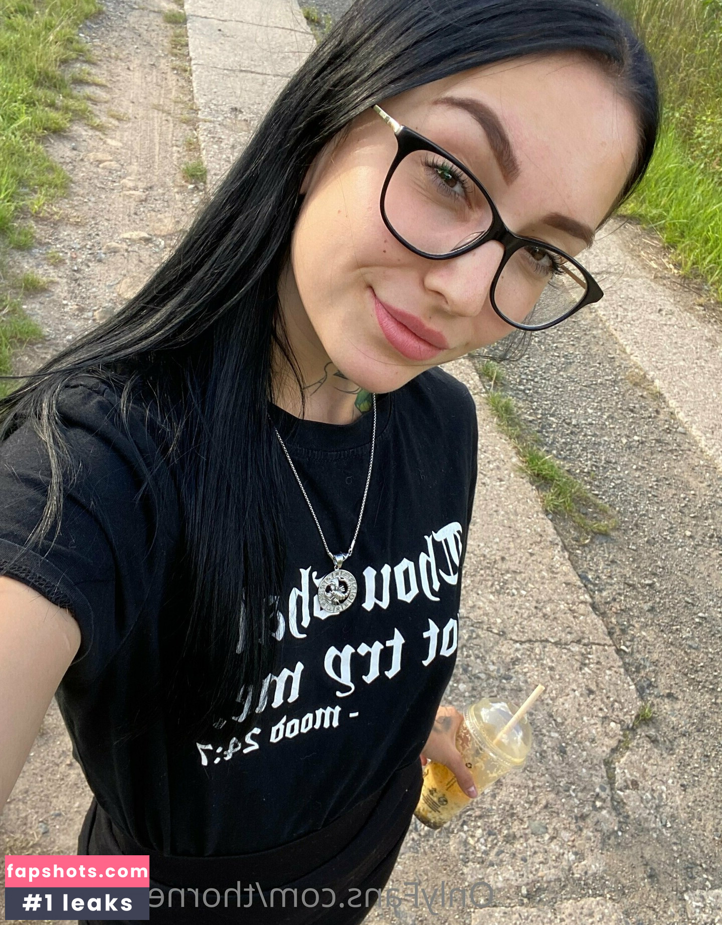 thornesharlotte Nude Leaks OnlyFans Photos #4 - LeakJerk