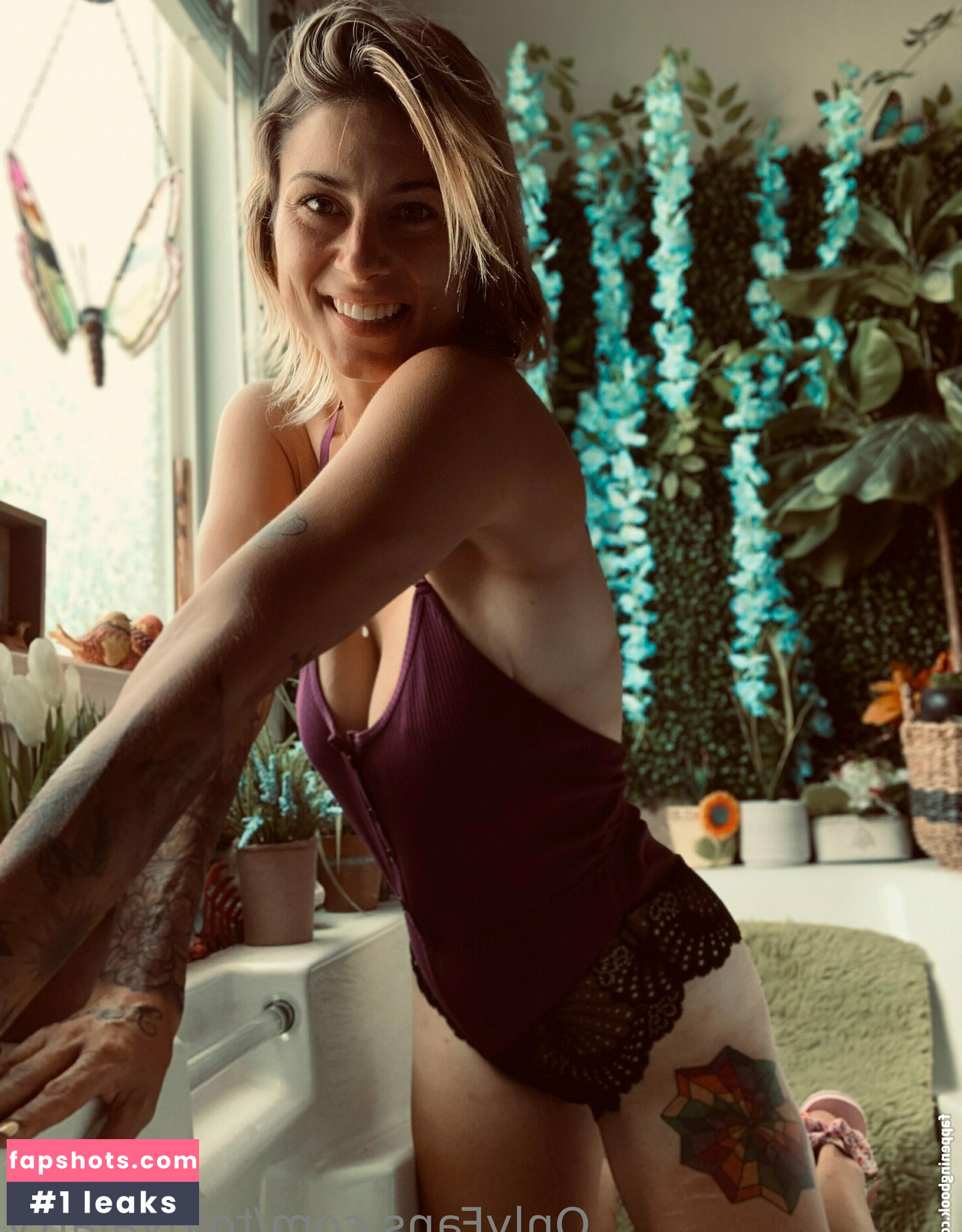 Threefootsix gallery photo #10