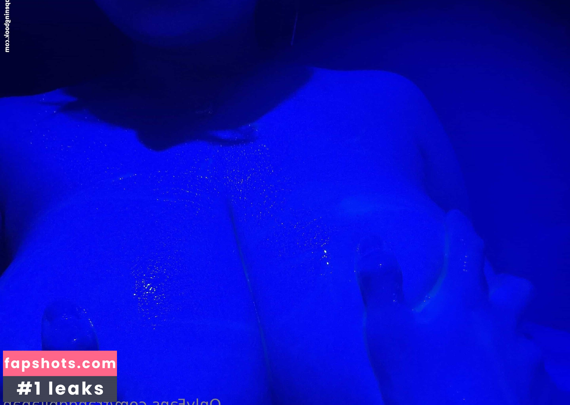 Thu Trang Vo gallery photo #7