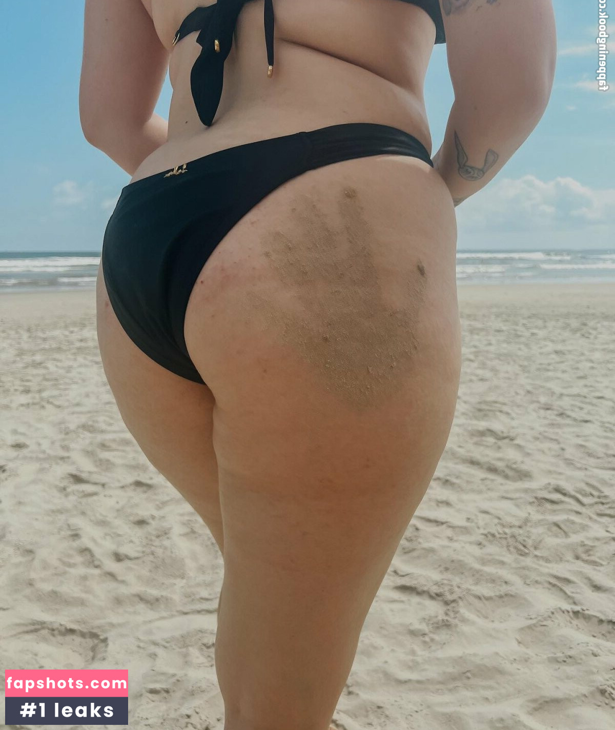 Thuany Agostino gallery photo #4