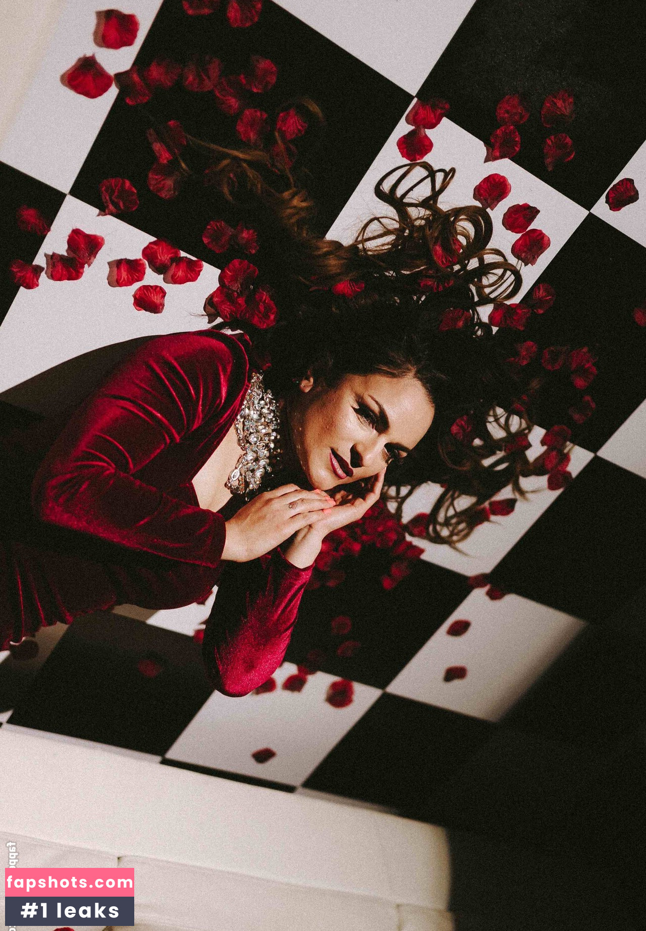 Thunder Rosa Filtración Desnuda OnlyFans Foto #19 - Fapshots