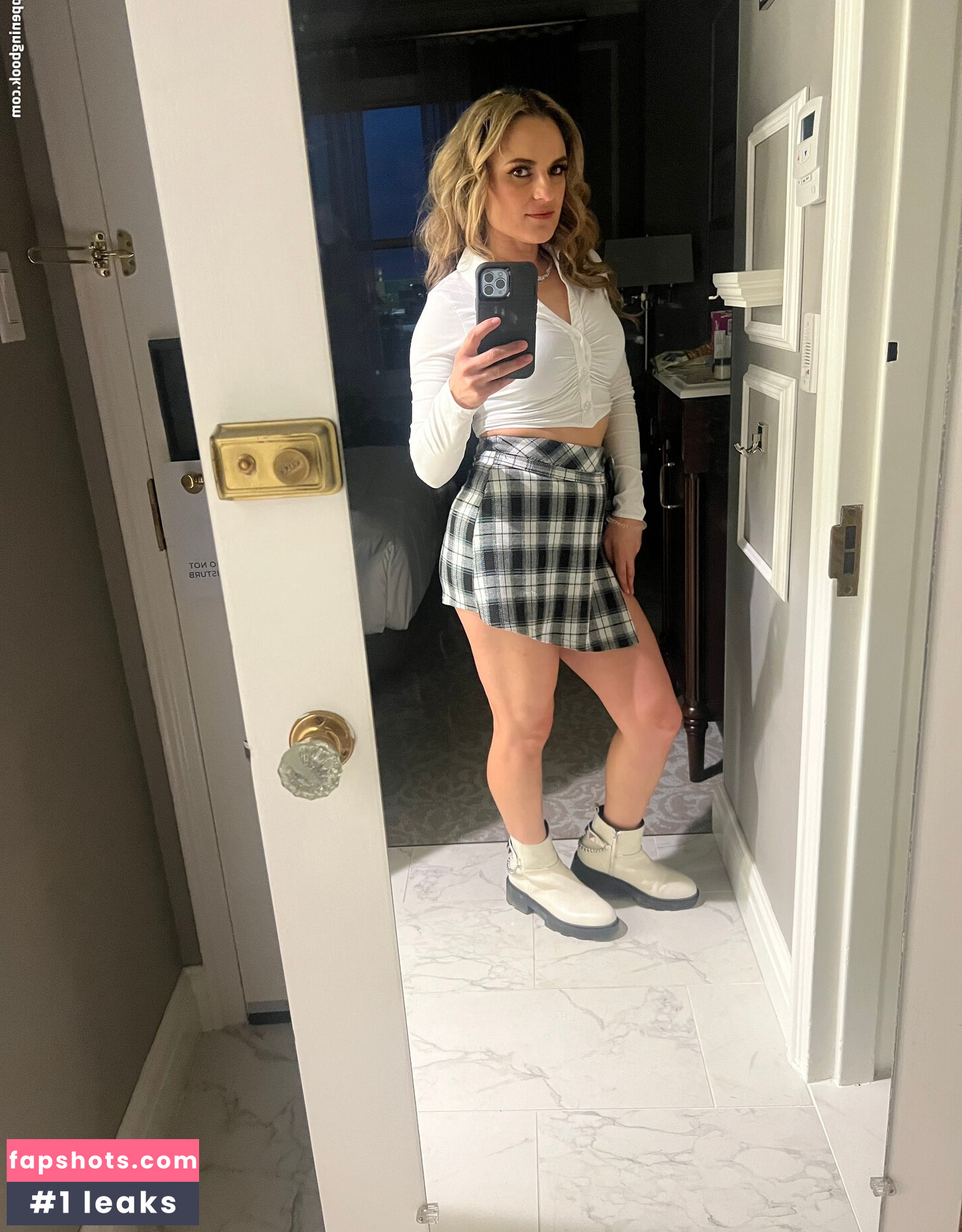 Thunder Rosa Nude Leaks OnlyFans Photos #204 - LeakJerk