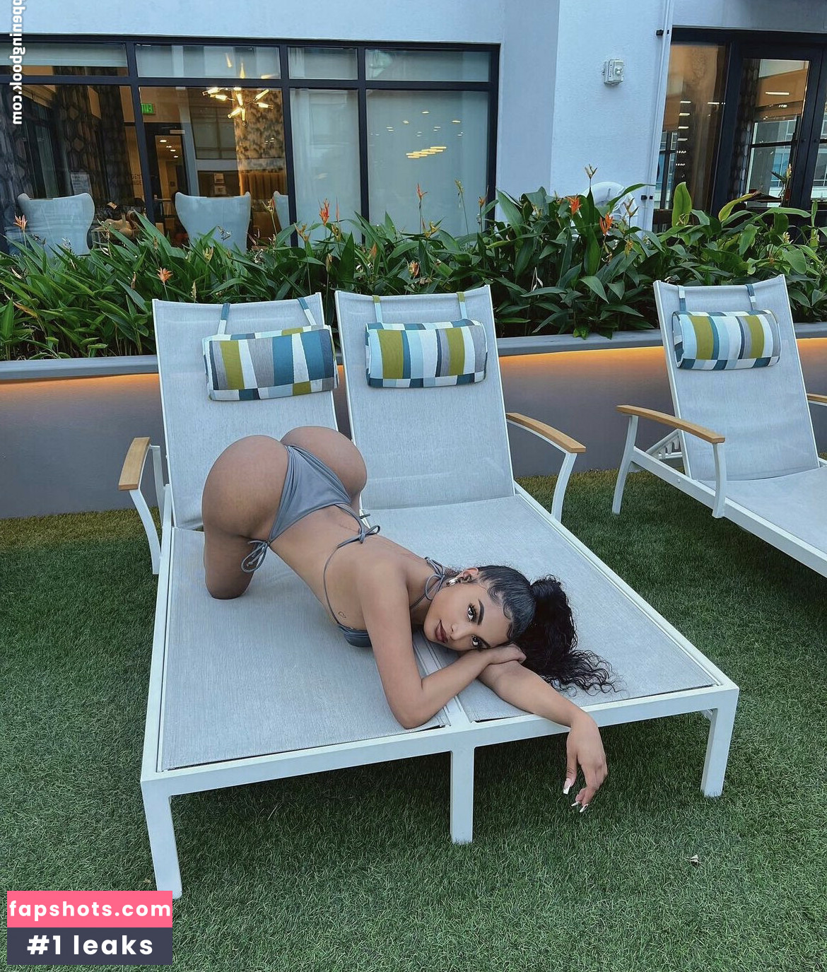 Thurriaa gallery photo #3