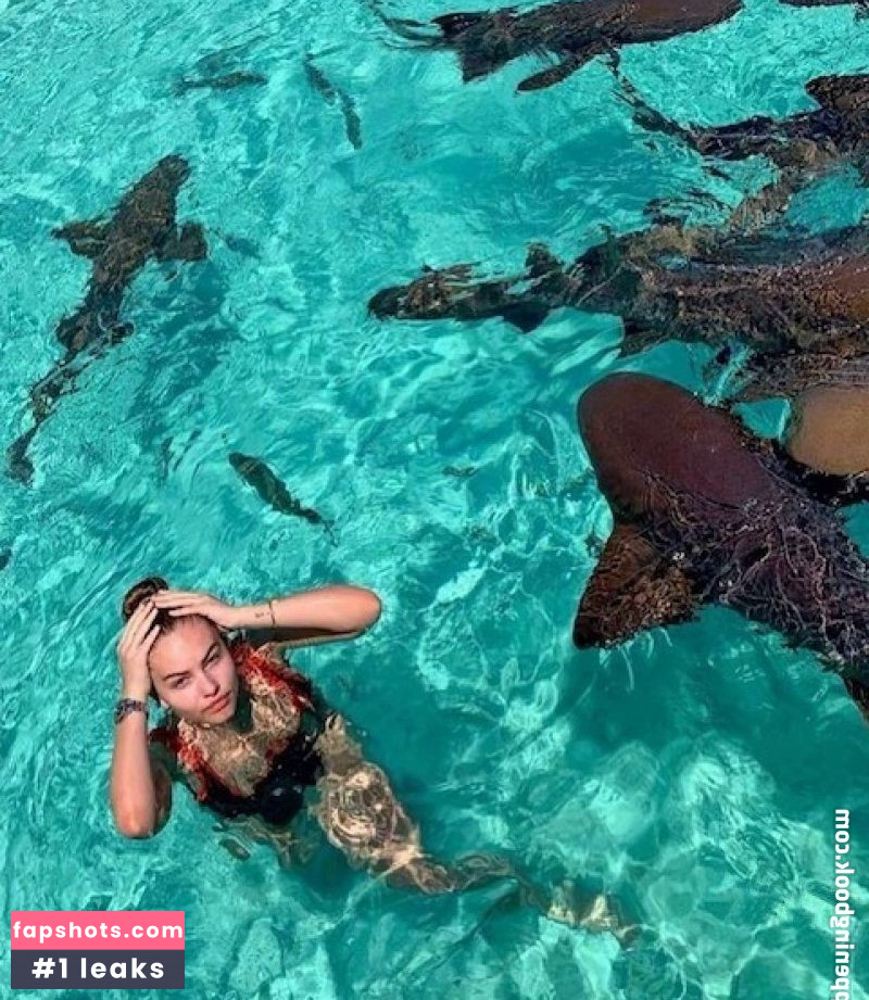 Thylane Blondeau gallery photo #96