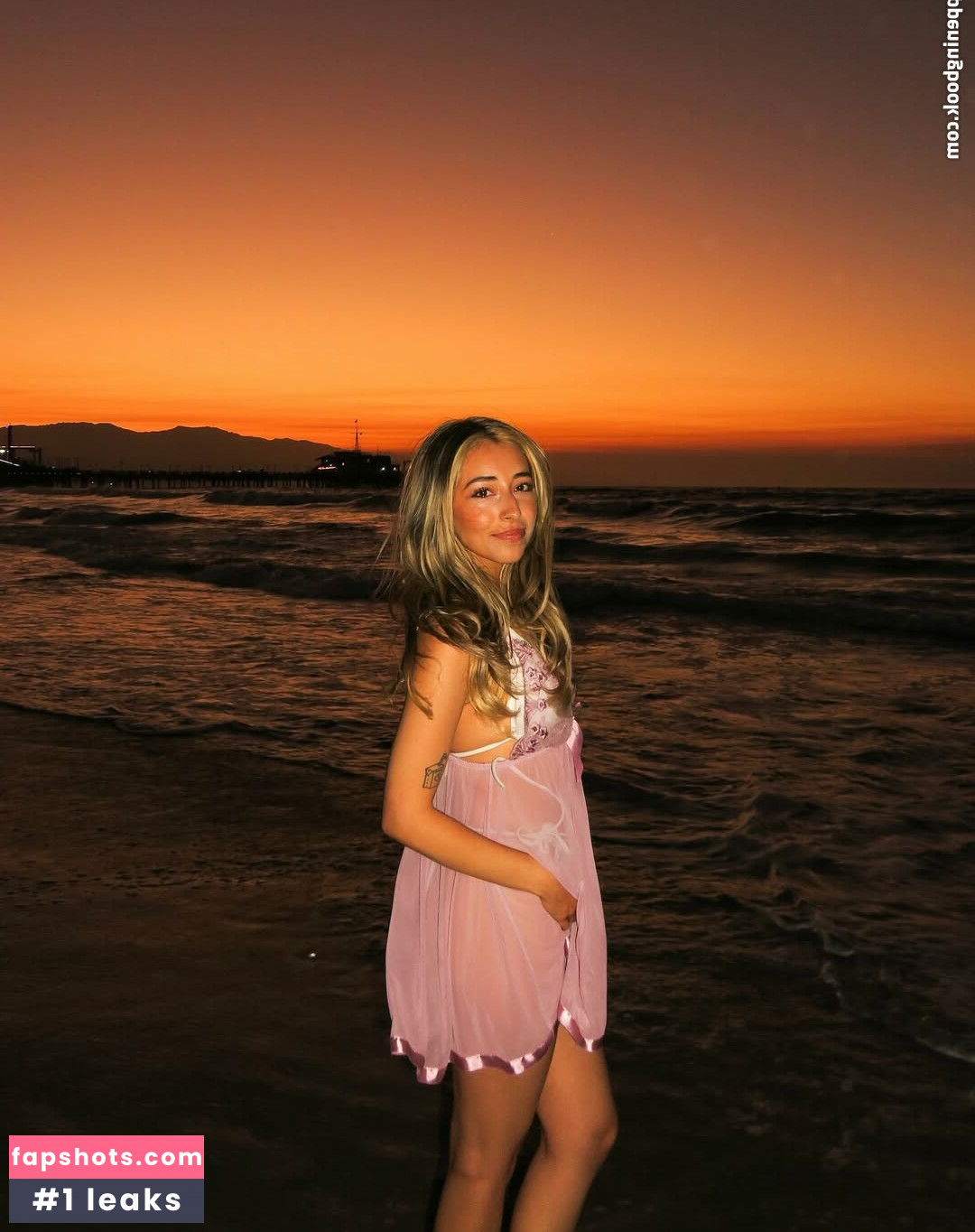 Tiana Renay gallery photo #2