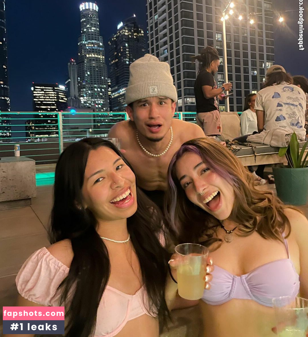 Tiana Renay gallery photo #35