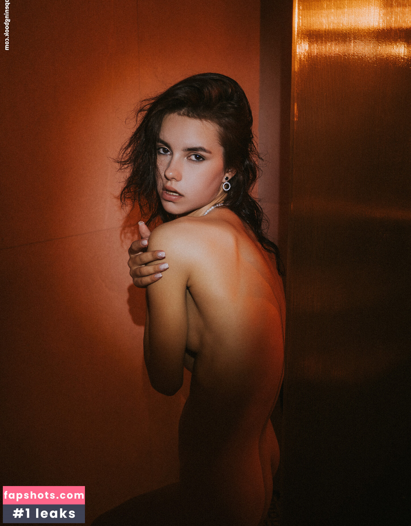 tiani_ti gallery photo #9