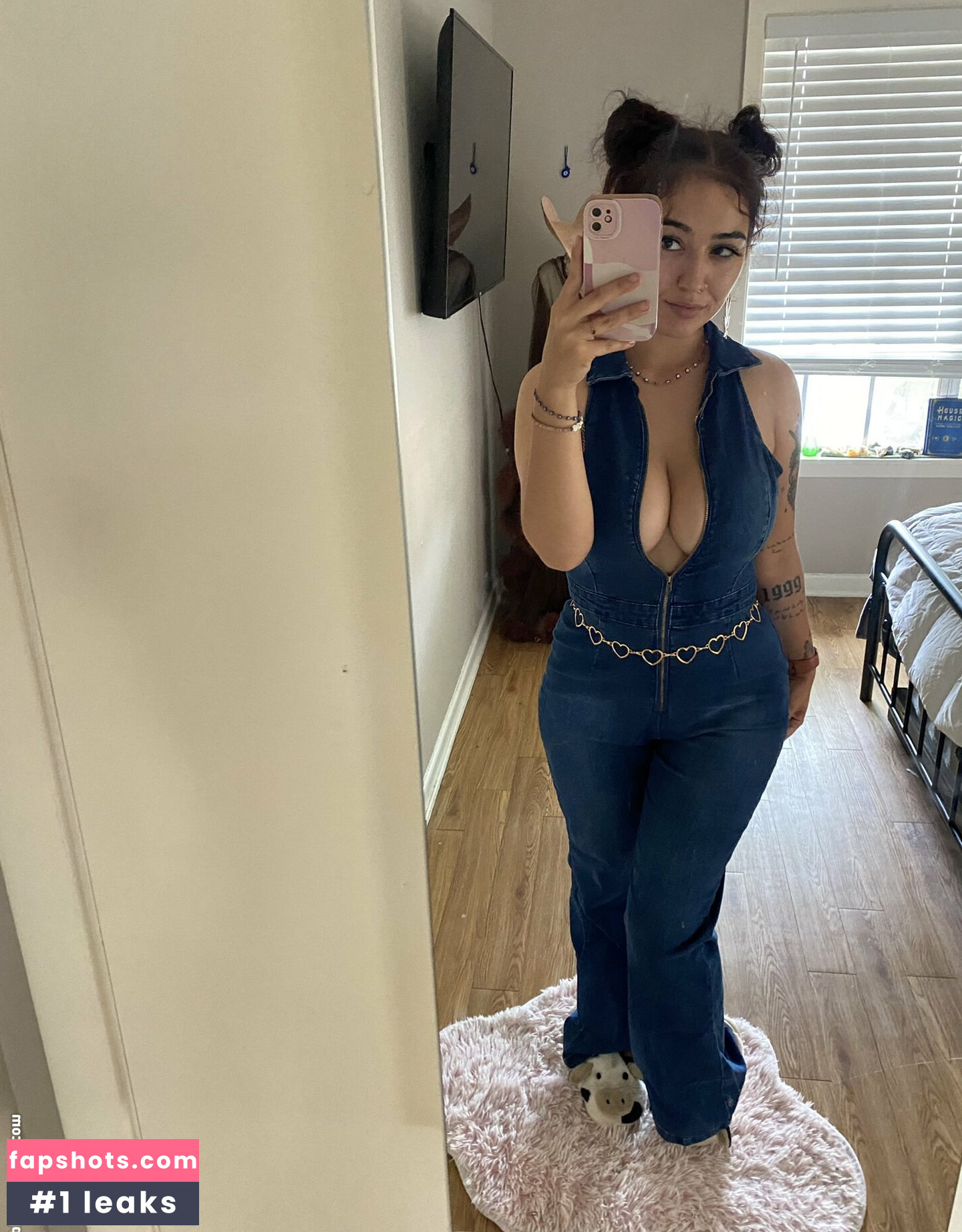 tiannaivy gallery photo #10