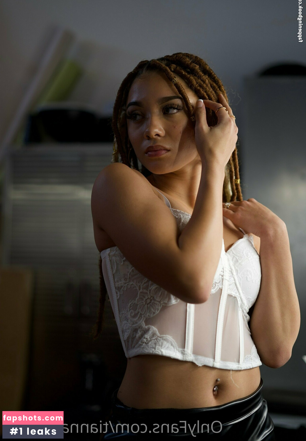 tiannarogers5 Nude Leaks OnlyFans Photos #27 - LeakJerk