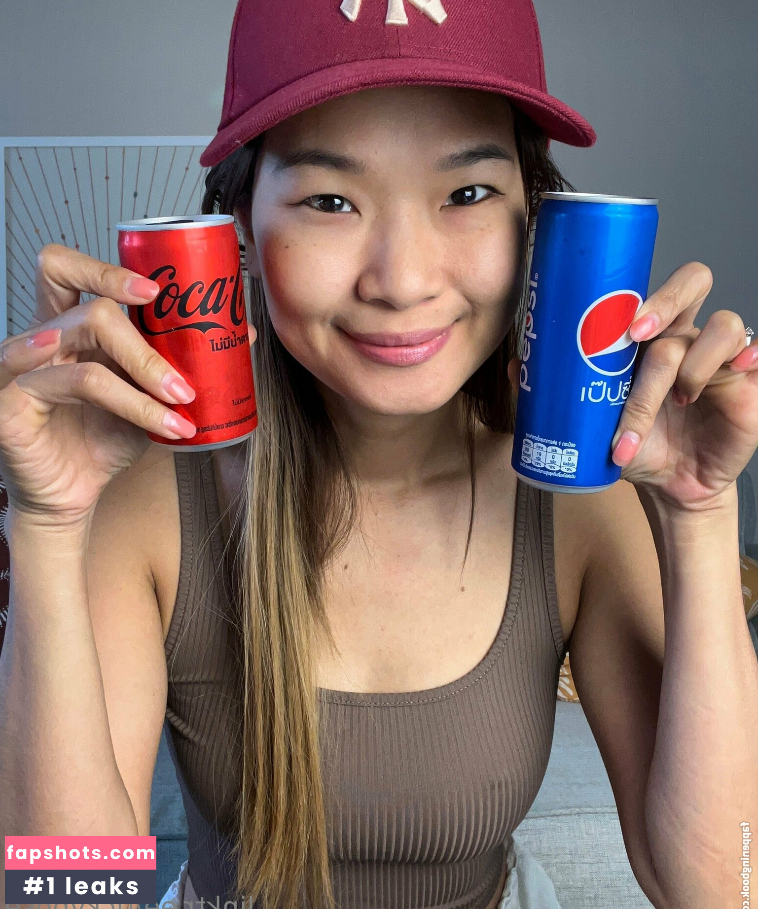 TickyPose gallery photo #2