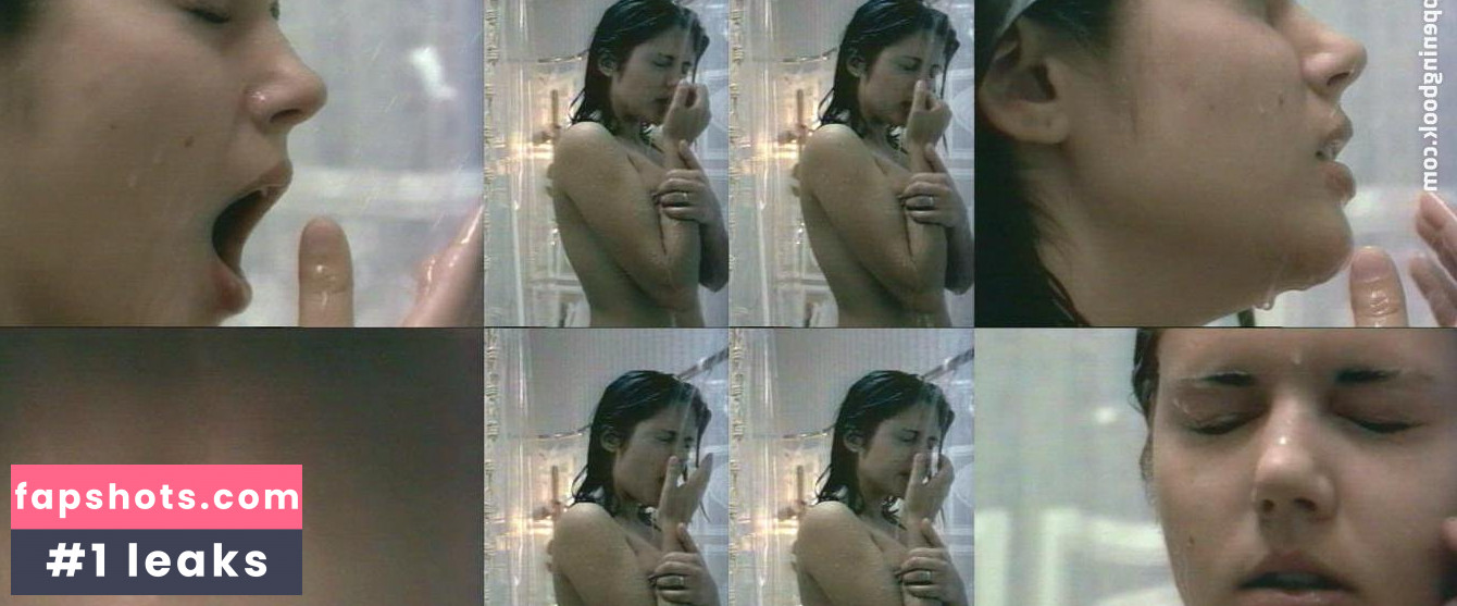 Tiffani-Amber Thiessen gallery photo #39