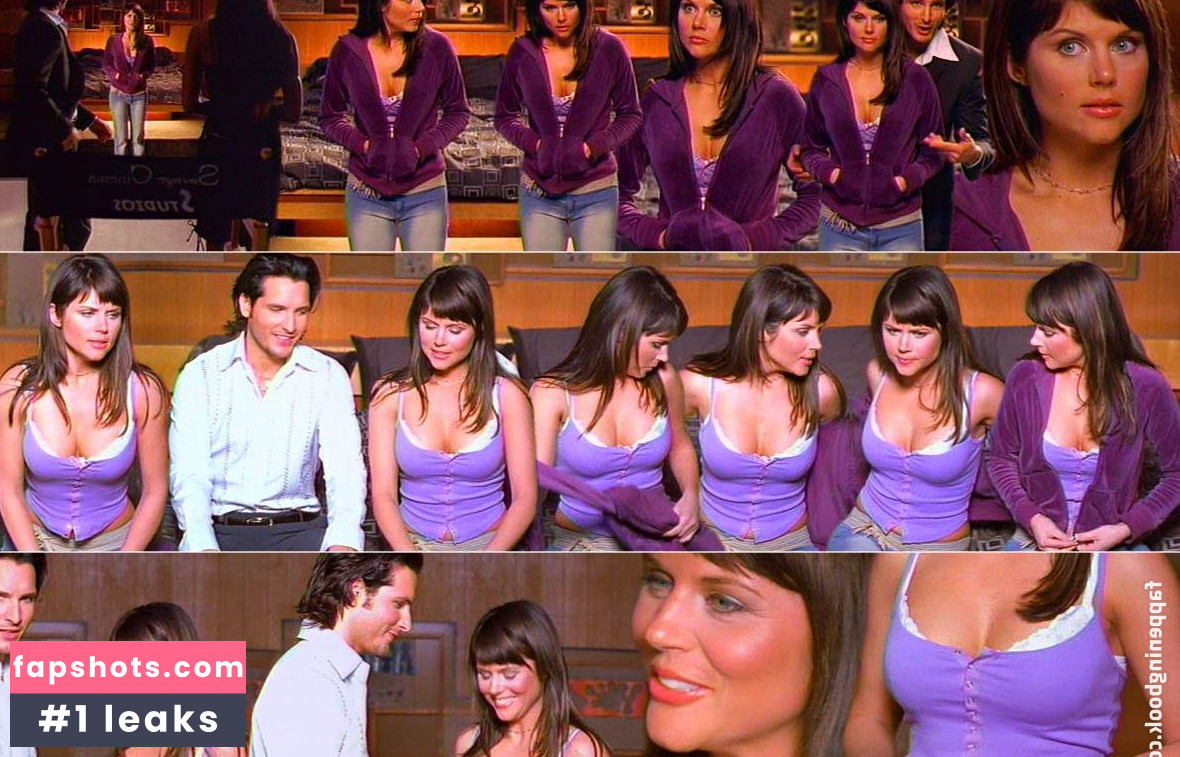 Tiffani-Amber Thiessen gallery photo #53