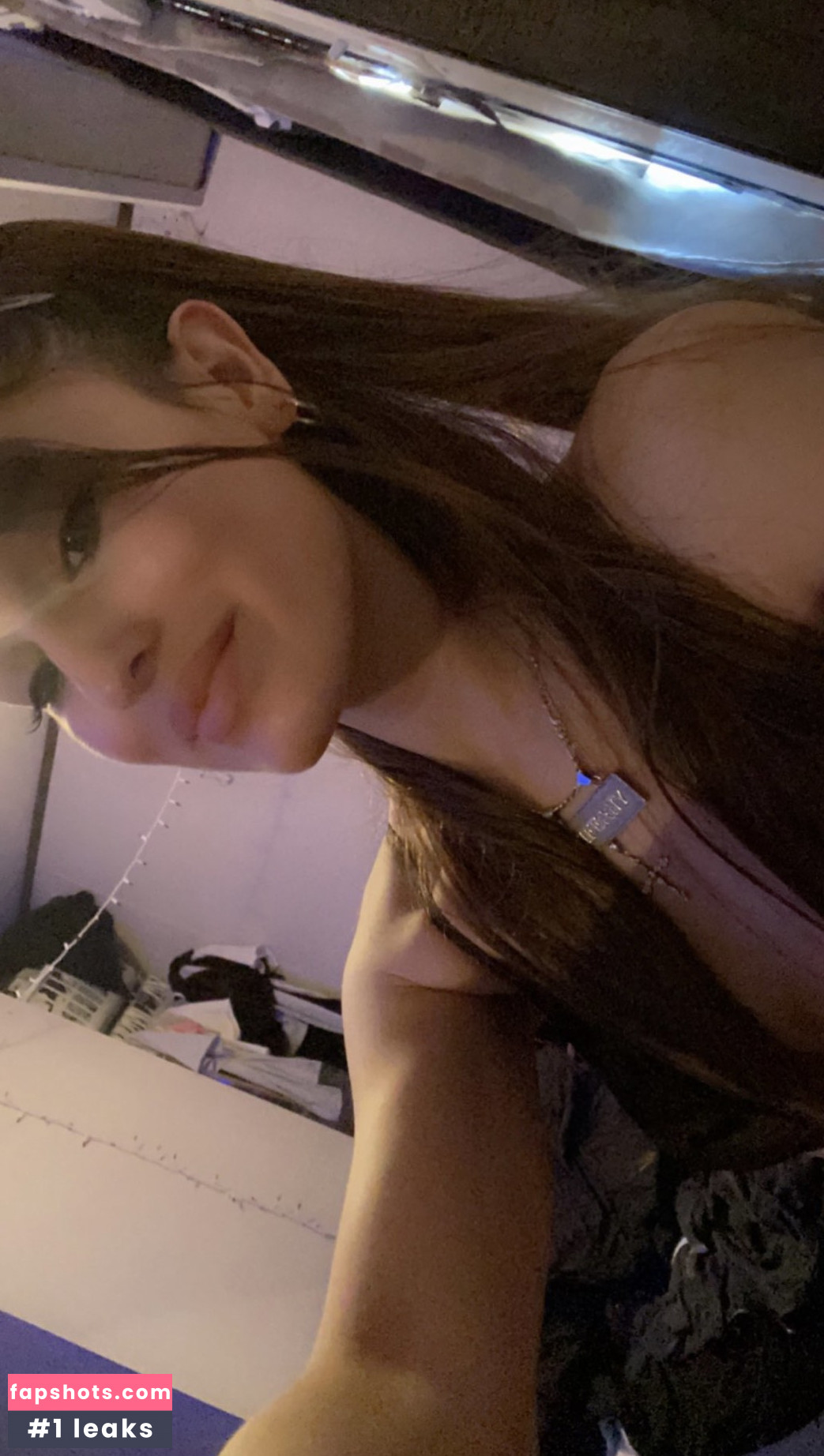 Tiffany Botello Filtración Desnuda OnlyFans Foto #21 - Fapshots