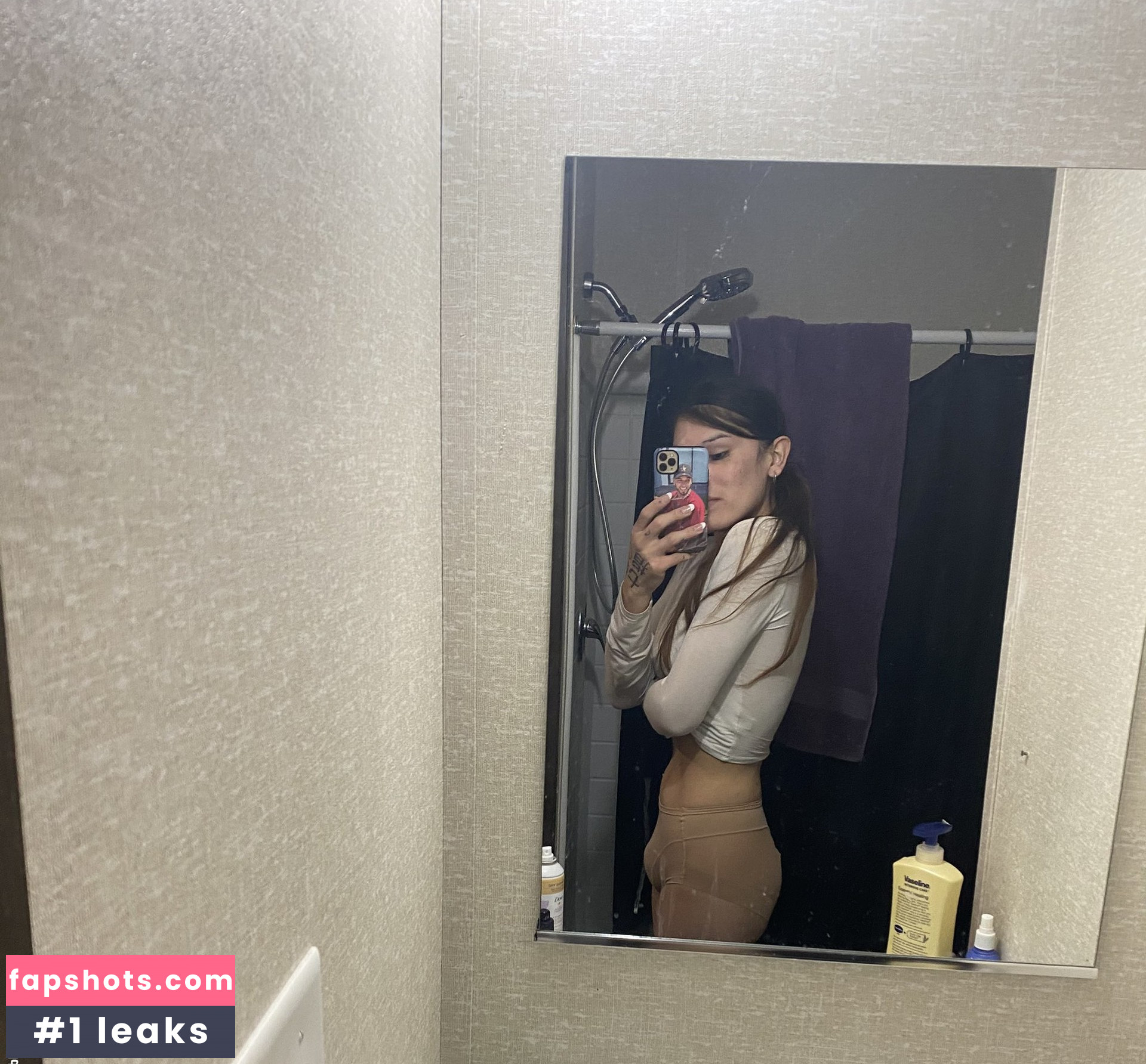 Tiffany Botello Filtración Desnuda OnlyFans Foto #45 - Fapshots