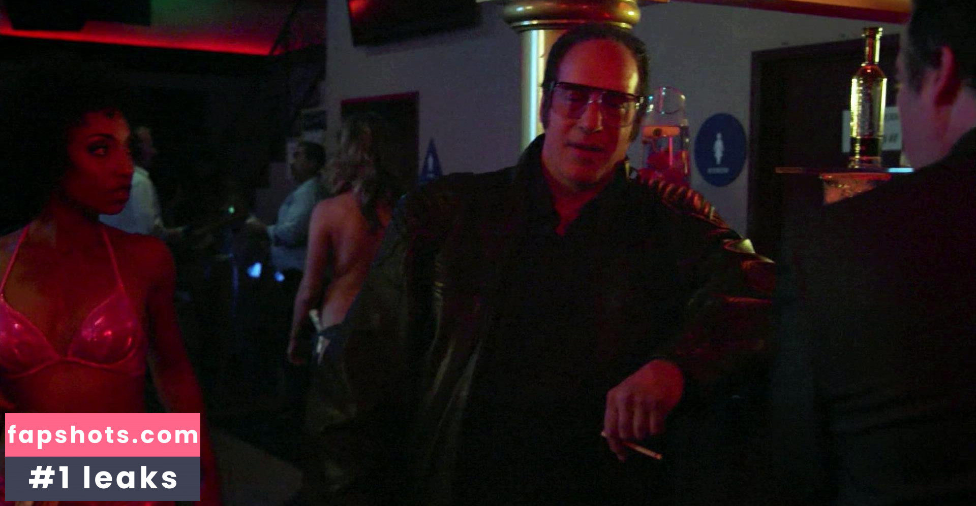 Tiffany Daniels nude babe gallery